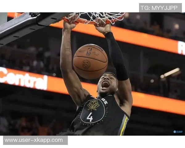 穆迪三分雨下32分闪耀全场张佳玮称赞首发组合攻势如虹 穆迪三分雨下32分闪耀全场张佳玮称赞首发组合攻势如虹